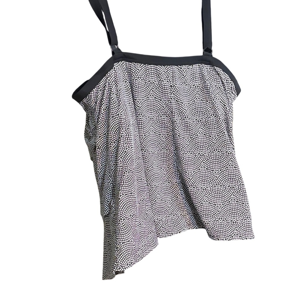 Catherine tiered tankini top featuring a black and white geometric star 20 - Picture 3 of 10